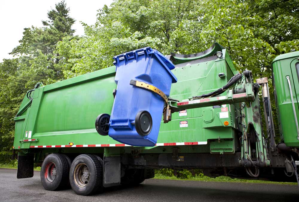 Garbage Man Makes a 3-year-old’s Birthday Special